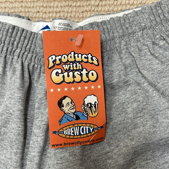 Gray women’s size large authentic shorts with Milwaukee on the butt. - Picture 4 of 6